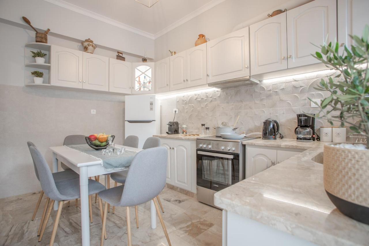 Onirion Homes : Stella'S Home Kolimvárion Ngoại thất bức ảnh